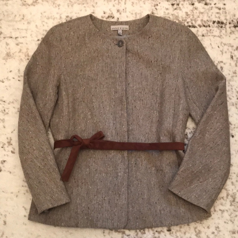 🌼 Anne Klein 🌼 flattering tweed jacket